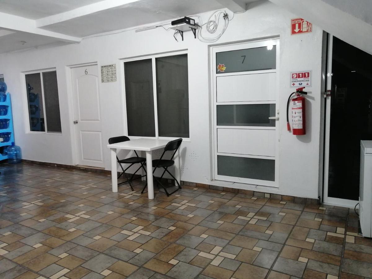 Hostal Maple Queretaro Exterior photo